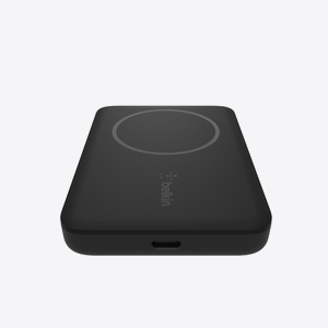 Belkin BOOST CHARGE (2500 mAH) Magnetic Wireless Power Bank - Black