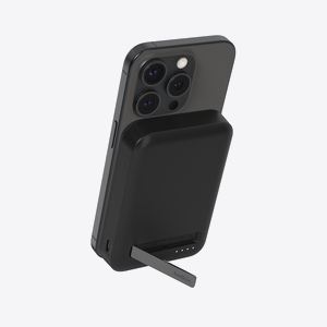 Belkin BOOSTCHARGE PRO 8k Qi2 MagSafe Compatible Powerbank with kickstand - Black