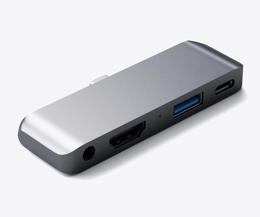 Satechi Aluminium Type-C Mobile Pro Hub Space Grey