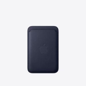 Apple iPhone FineWoven Wallet with MagSafe – Navy