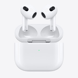 Apple AirPods 3 with Lightning Charging Case