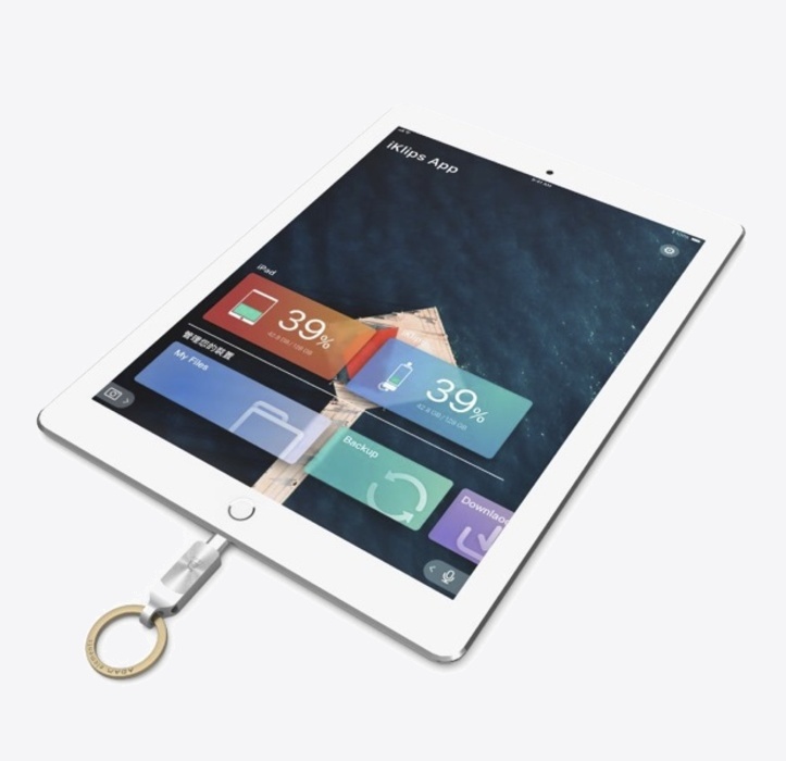 Adam Elements iKlips DUO+ 32GB Apple Lightning iOS Flash Drive Silver