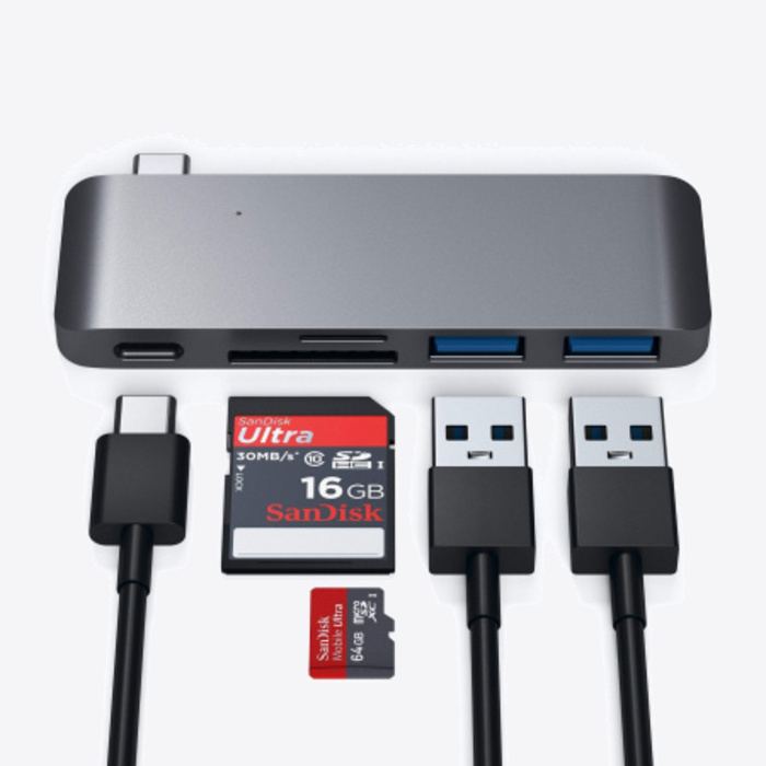 Satechi Type-C USB Passthrough Hub Space Gray